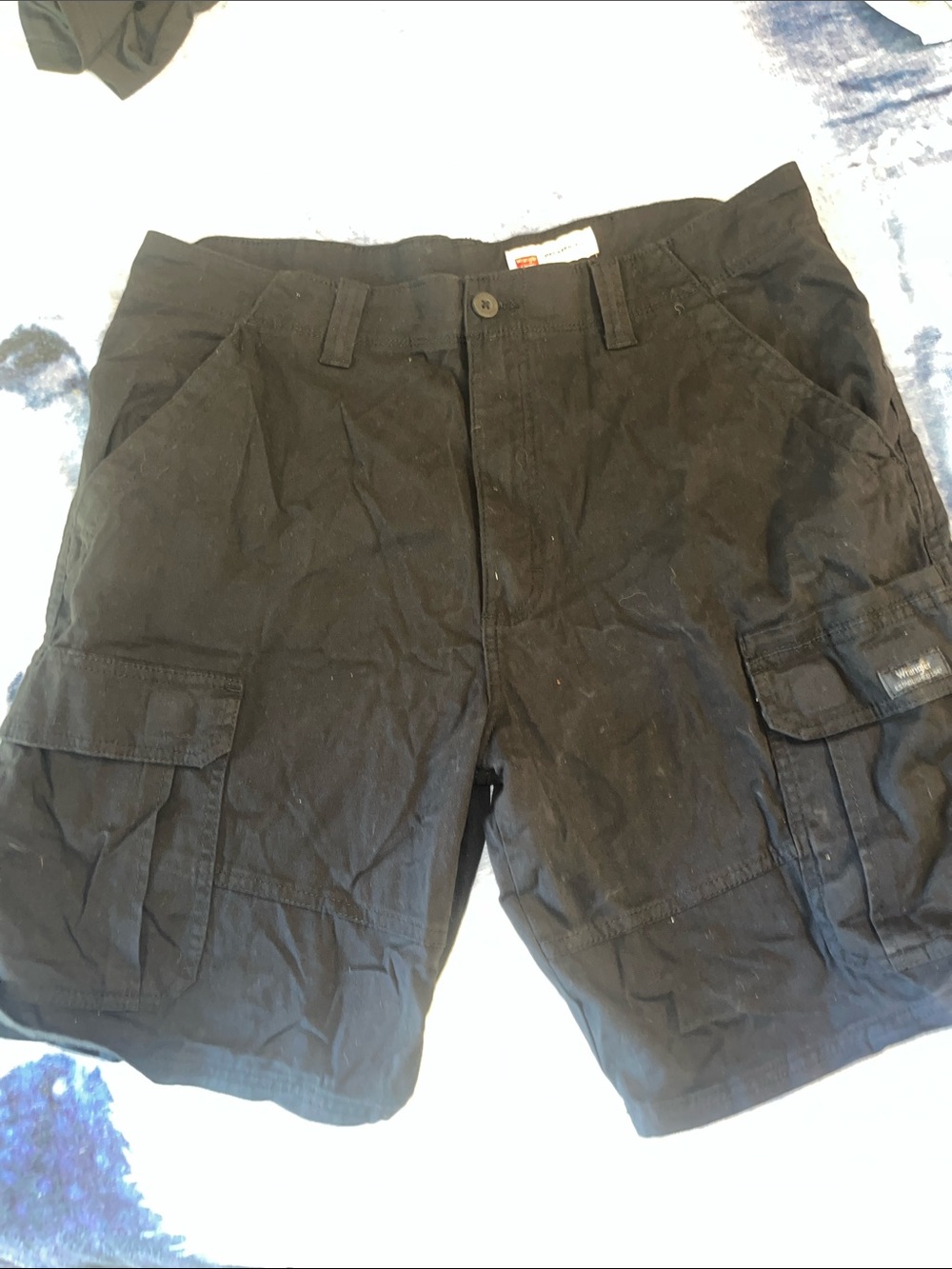 Wrangler Black Cargo Shorts with Multiple Pockets